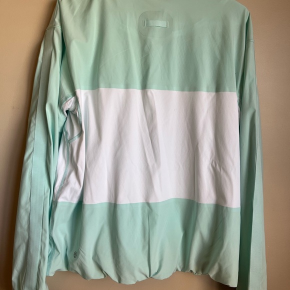 Lululemon Spring Jacket | Size 10 - Picture 4 of 8